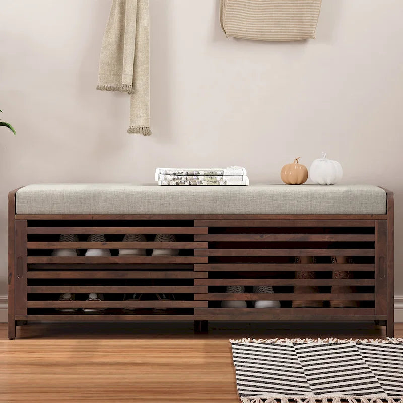 Banc de rangement avec persiennes en bois vieilli en placage d'acacia pour une touche rétro pour le salon, l'entrée